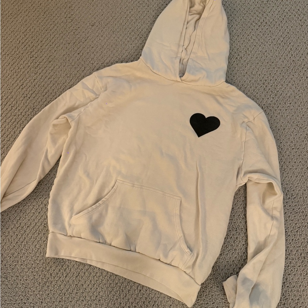 SPRWMN Cream Hooded Women's Sweater with Black Heart Graphic